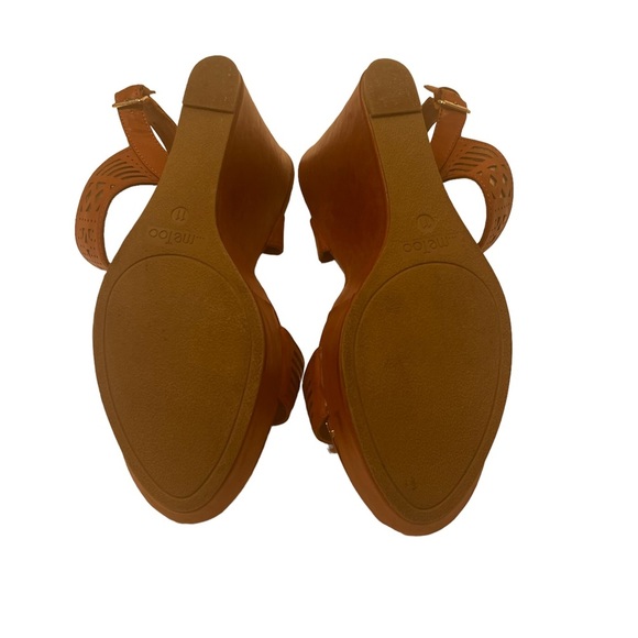 Me Too Platform Shoes Tan Wedge Size 11 M - Picture 6 of 6